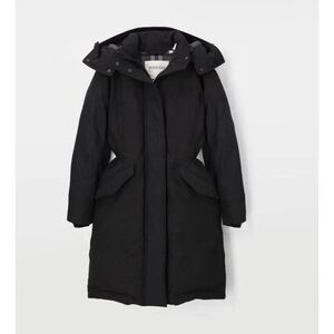 Burberry LEYBURN “AUTHENTIC “Women's Down Coat Size Medium